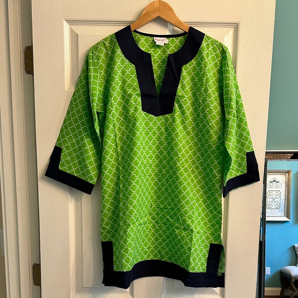 Women's 3/4 Sleeve Tunic or Bathing Suit Cover Up - Small